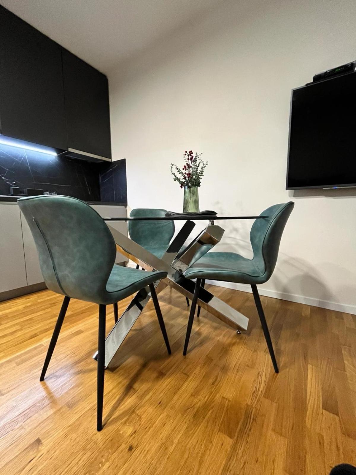 Apartman 4U Velika Gorica Near Zagreb Airport ภายนอก รูปภาพ