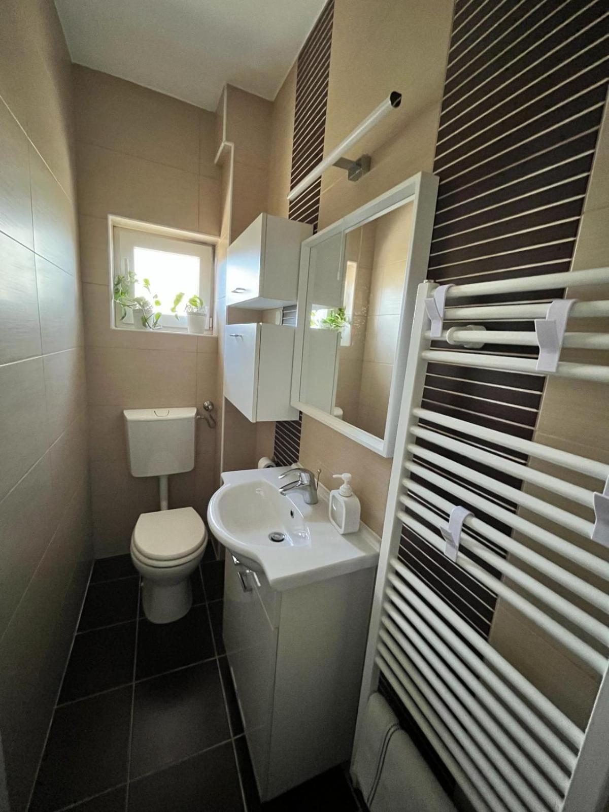 Apartman 4U Velika Gorica Near Zagreb Airport ภายนอก รูปภาพ